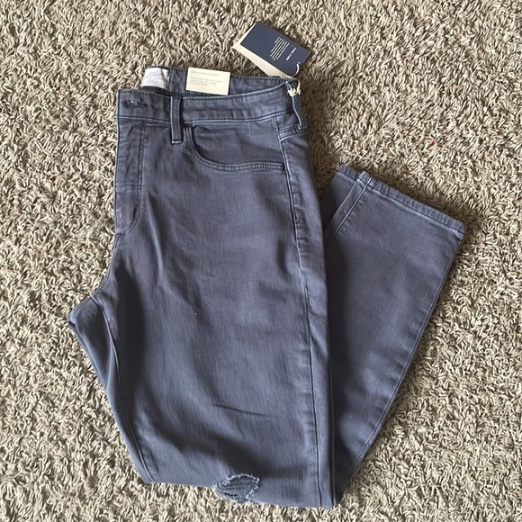 Universal Thread Jeans - Picture 2 of 4